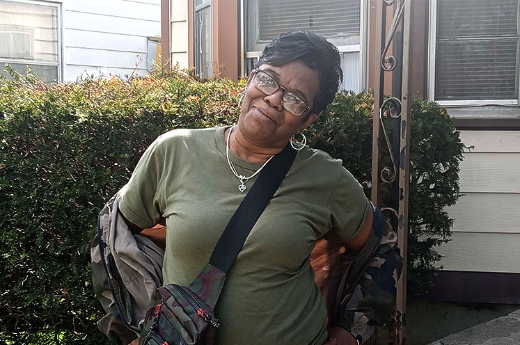 lung cancer patient diana posed outside