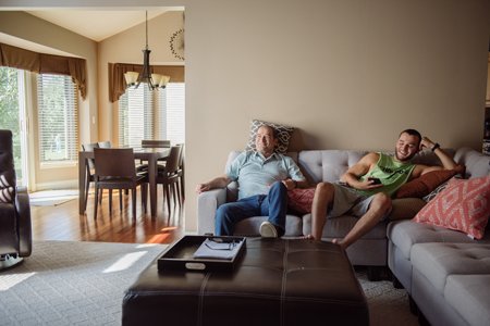 lung cancer patient frank with family