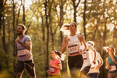 people running a marathon