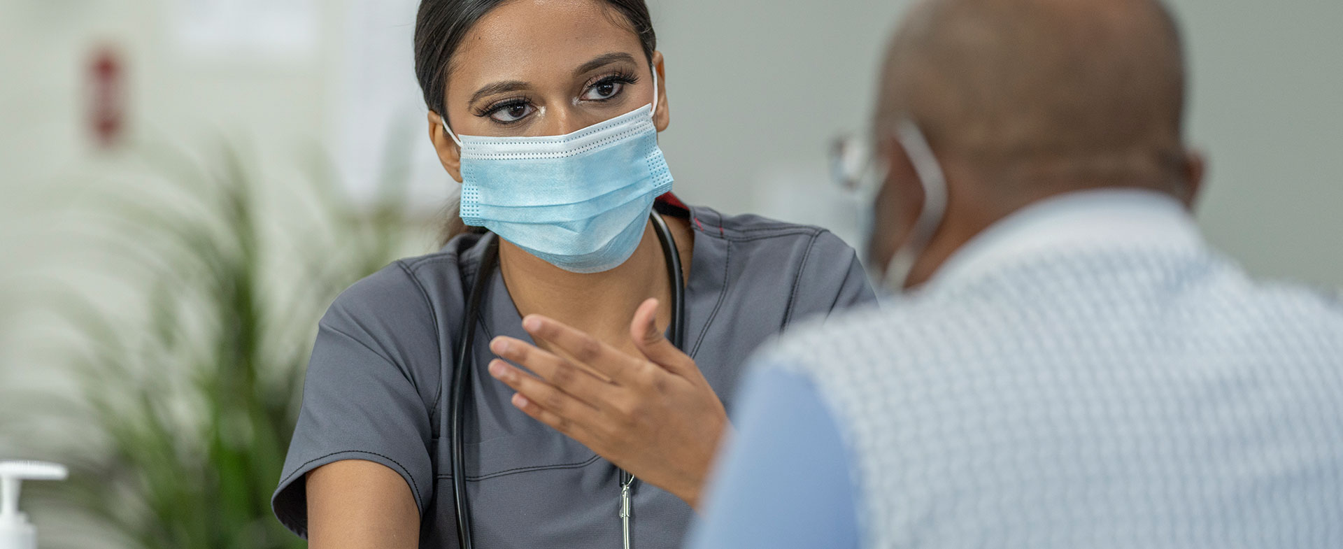 doctor consulting patient