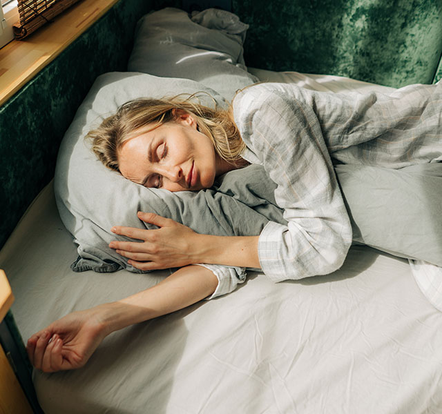 sleeping positions for back pain