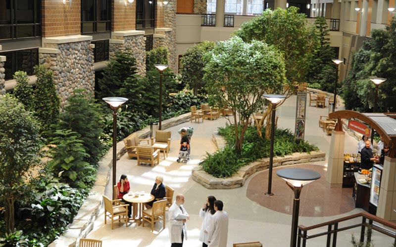 west bloomfield hospital atrium