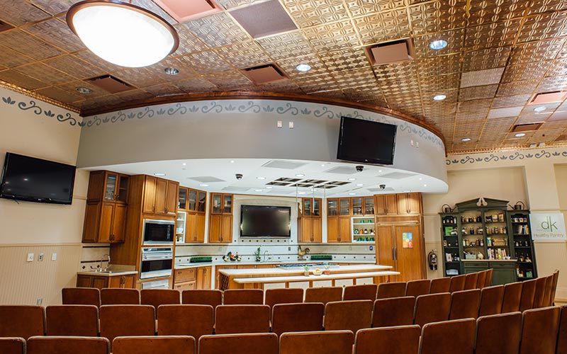 west bloomfield hospital demonstration kitchen