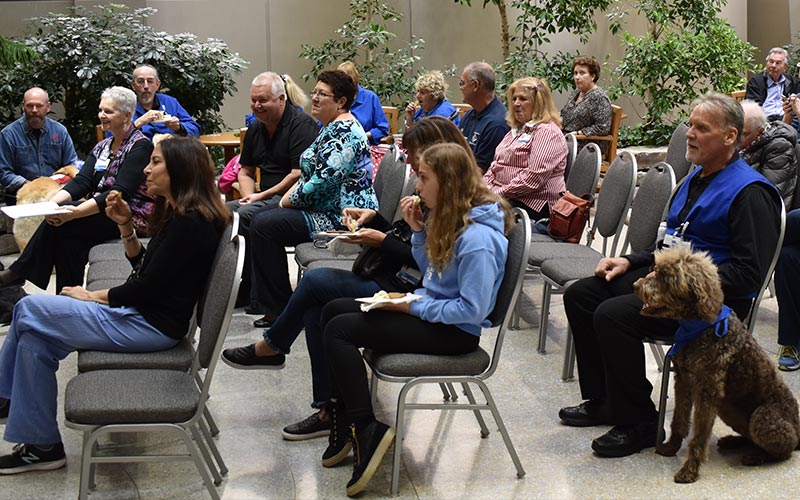 henry ford west bloomfield hospital pet therapy dogs 5