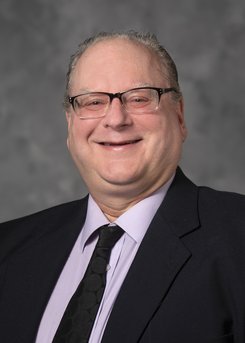 Henry Ford Behavioral Health Therapist, Jeffrey DeVore, MSW